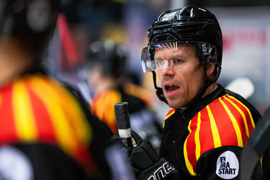 Brynäs Nicklas Danielsson reagerar
