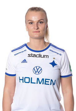 IFK Norrköpings Lovisa Gustafsson poserar för ett porträtt den 7 mars 2022 i Norrköping.