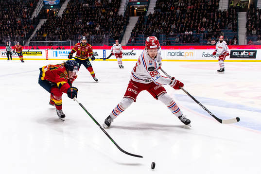 Djurgårdens Marcus Sörensen och Timrås Filip Westerlund