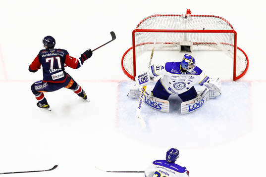 Mål 1-0 av Linköpings Robert Lantosi förbi Leksands