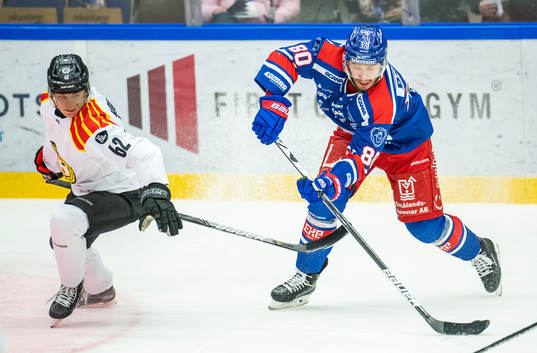 Brynäs Tom Hedberg och Oskarshamns Tomas Zohorna