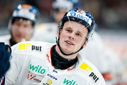 Växjös Olle Lycksell jublar