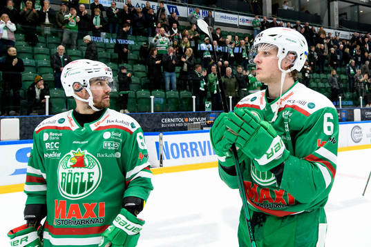 Rögles Tony Sund jublar