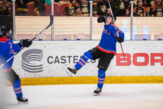 Brynäs Noel Gunler jublar