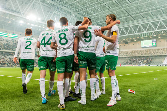 Hammarbys Astrit Selmani jublar