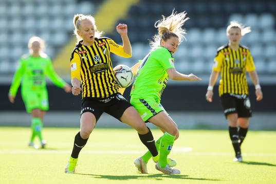 Häckens Molly Johansson och Kristianstads Emmi Alanen
