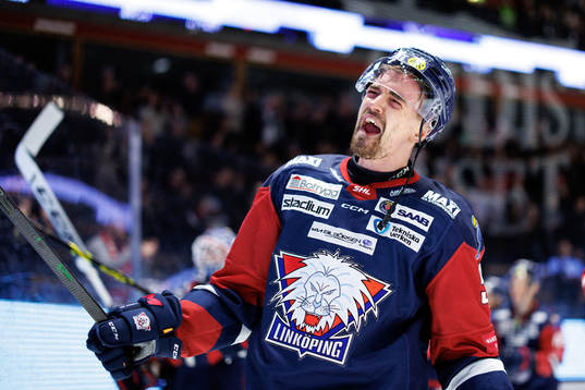 Linköpings Eddie Larsson jublar