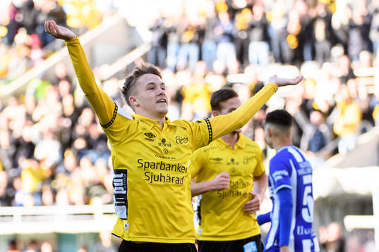 Elfsborgs Jacob Ondrejka jublar