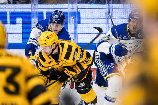 Leksands Nils Åman och Skellefteås Melker Karlssonunder