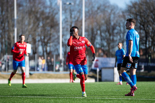 Helsingborgs Joseph Amoako jublar efter 3-0