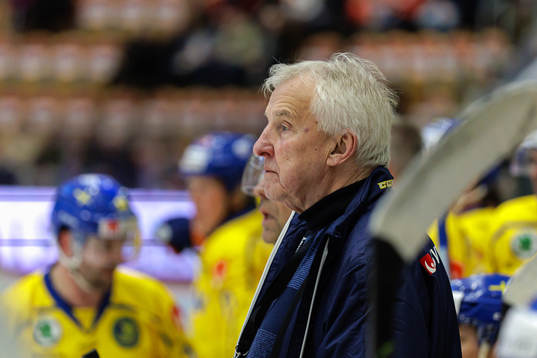 Tre kronor legends Curt Lundmark