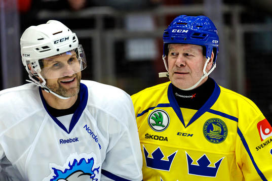 Tre kronor legends Magnus Svensson och Icebreakers Markus