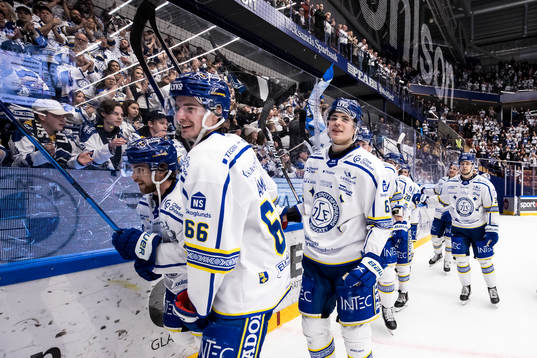 Leksands Nils Åman och Alexander Lundqvist jubel