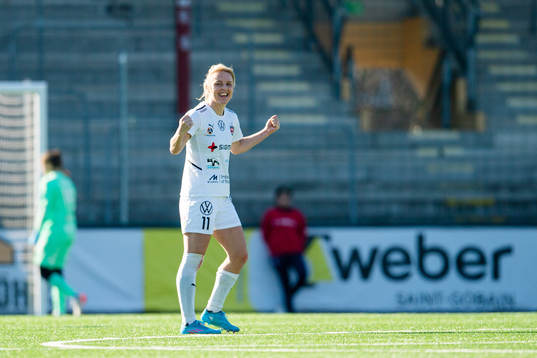 Rosengårds Mimmi Larsson jublar