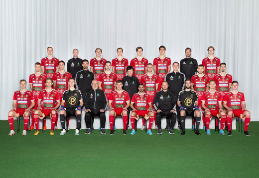  Oscar Lennerskog, Lagledare Kjell Larsson, Samuel Sörman, Samuel Glad, Linus Mattsson, Gustav Sahlin, Naprapat Svante Gustafsson, David Frisk. Mittenledet från vänster: Yoann Fellrath, Gabriel Wallentin, Målvaktstränare Mirza Kalijundzic, Lukas Lilja, Materialförvaltare Bengt Gejevall, Elias Lindell, Videoanalytiker Jesper Haugstad Lindh, Jack Cooper Love, Aldin Basic. Sittande från vänster: Gustav Friberg, Mikael Mörk, David Engelbrektsson, Assisterande tränare Mikael Lindgren, Filip Schyberg, Elmar Abraham, Huvudtränare Tobias Linderoth, Markus Fröjd, Villiam Granath, Oscar Haglund.