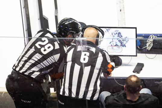 Domare Richard Magnusson och domare Sören Persson