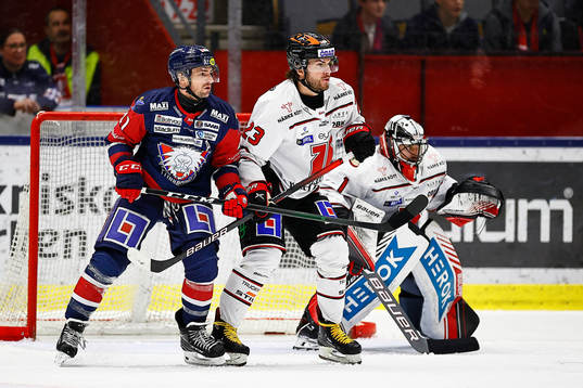 Linköpings Broc Little och Örebros Petr Zámorský