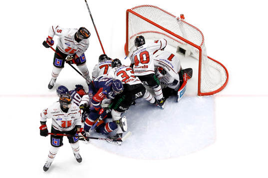 Mål 1-0 av Linköpings Patrick Russell