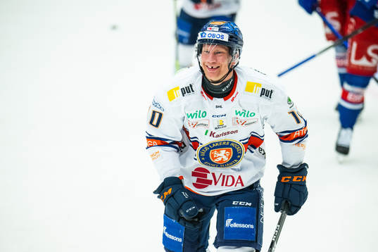 Växjös Richard Gynge jublar