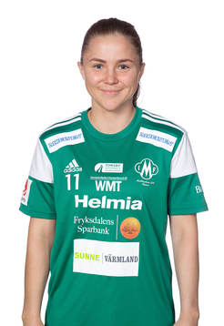 Mallbackens Viktoria Ström poserar för ett porträtt den 24 mars 2022 i Sunne.