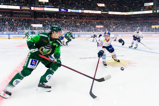 Färjestads Albert Johansson och Växjös Olle Lycksell