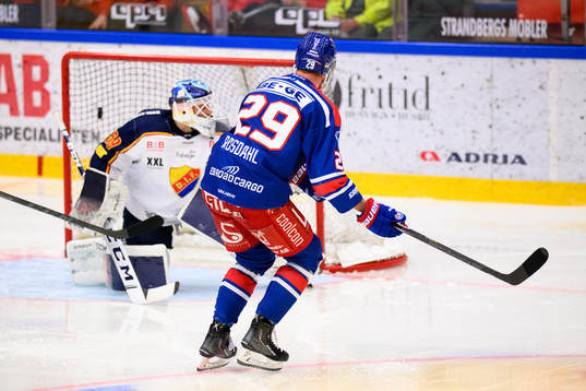 Oskarshamns Kim Rosdahl gör 2-0 bakom Djurgårdens