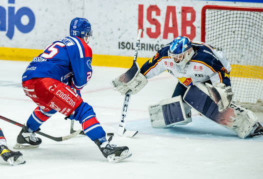 Oskarshamns Johannes Salmonsson och Djurgårdens målvakt
