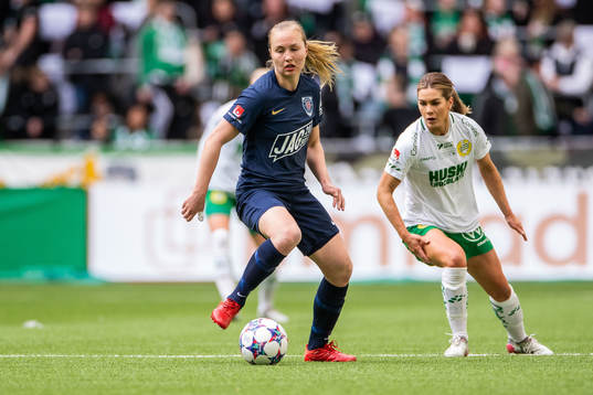 Eskilstunas Noor Hoelsbrekken Eckhoff och Hammarbys Hanna Folkesson