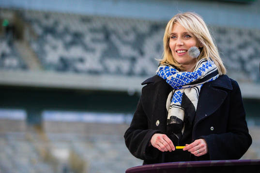 Viasat Sports Lovisa Giertta i TV-studion