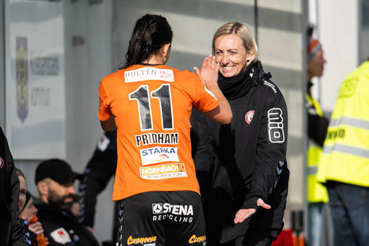 Kristianstads tränare Elisabet Gunnarsdóttir och Delaney