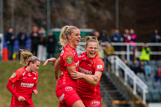 Svava Ros Gudmundsdottir of Brann celebrates