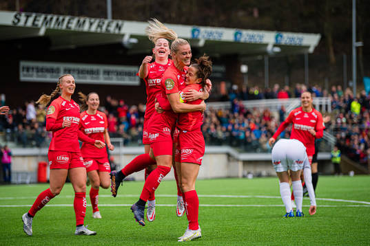 Svava Ros Gudmundsdottir of Brann celebrates with Tuva
