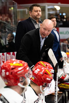 Modos assisterande tränare Jonas Holmström