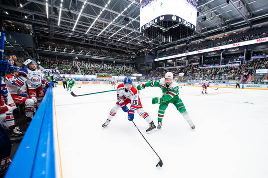 Oskarshamns Emil Martinsen Lilleberg och Rögles Brady