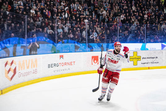 Timrås Robin Hanzl jublar