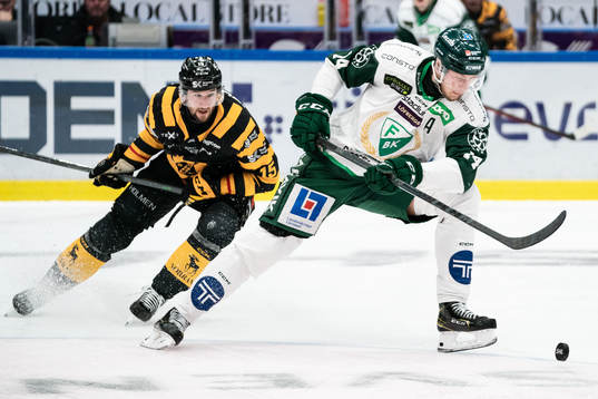 Skellefteås Melker Karlsson och Färjestads Victor Ejdsell