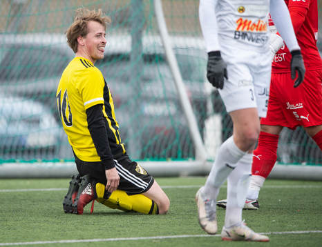 FK Hässleholms Robin Strömberg  i matchen i div. 2 Södra Götaland mellan IFK Hässleholm och IFK Berga i Hässleholm 2 april 2022.