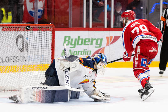 Timrås Robin Hanzl missar straffslag bakom Djurgårdens