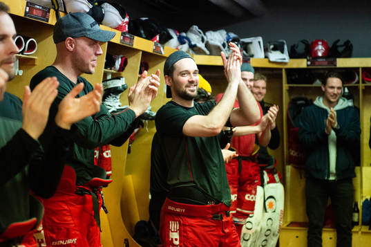 Timrås Tim Erixon jublar