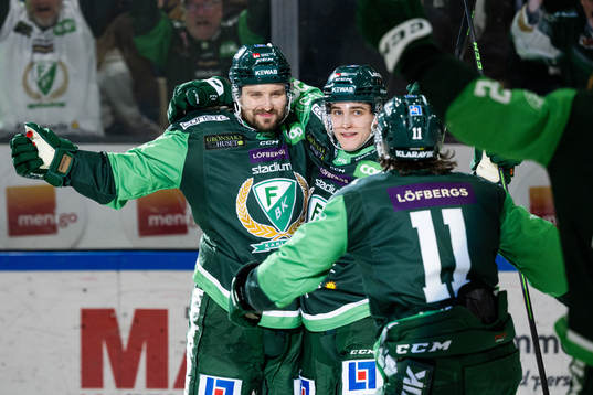 Färjestads Mikael Wikstrand jublar