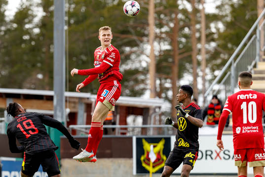 Skövde Elias Lindell