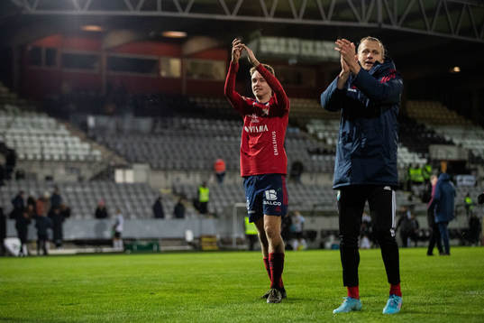 Östers Isak Magnusson jublar