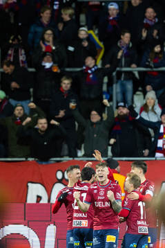Örgrytes spelare jublar efter 2-0