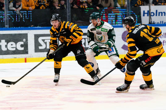 Skellefteås Linus Karlsson och Färjestads Theodor