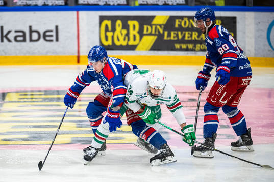 Oskarshamns Emil Martinsen Lilleberg och Rögles Marco