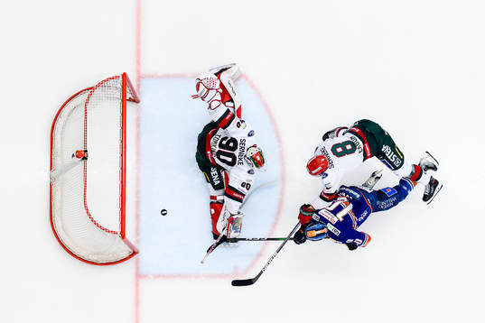 Växjös Richard Gynge gör mål 1-2