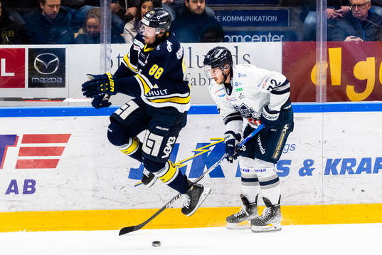 s Jesper Kokkonen och Karlskogas Viktor Lennartsson