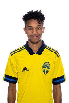 Yousuf Ali Haji poserar för ett porträtt