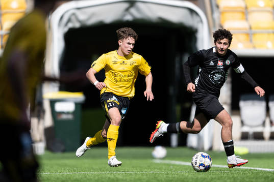 Elfsborgs Enzo Andren och Örebros Wessam Dukhan