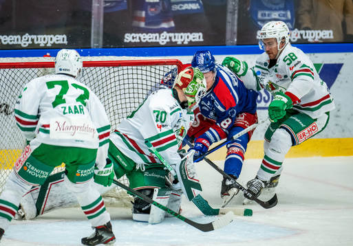 Rögles Daniel Zaar, målvakt Calle Clang, Oskarshamns